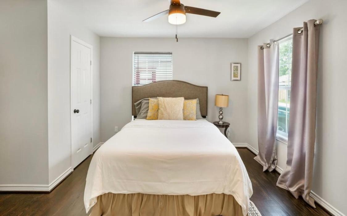 Cozy Heights 2 Bd Bungalow, Walkable Houston Exterior photo